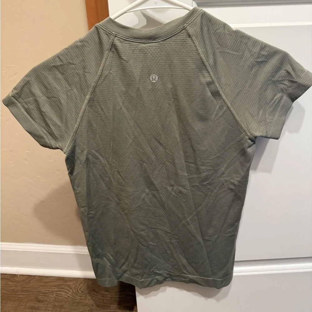 Swiftly waist length t shirt - Picture 2 of 3